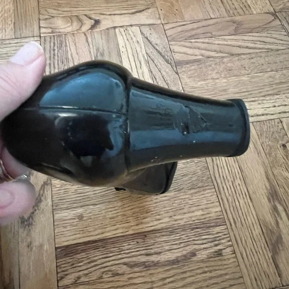 Salvatore Ferragamo Black Flats with Gold Accent - Picture 6 of 6